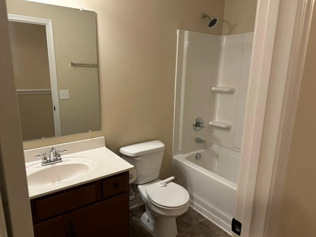 1445 Woodside Drive Lebanon TN 37087
