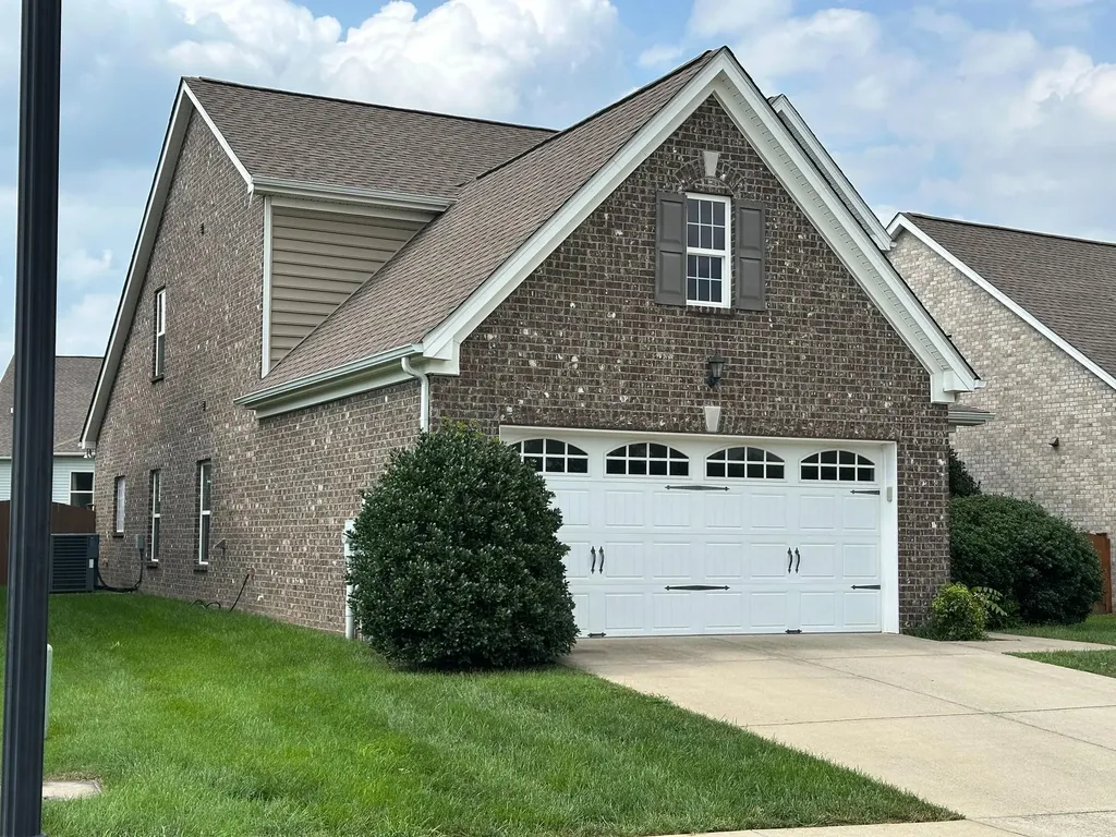 1445 Woodside Drive Lebanon TN 37087