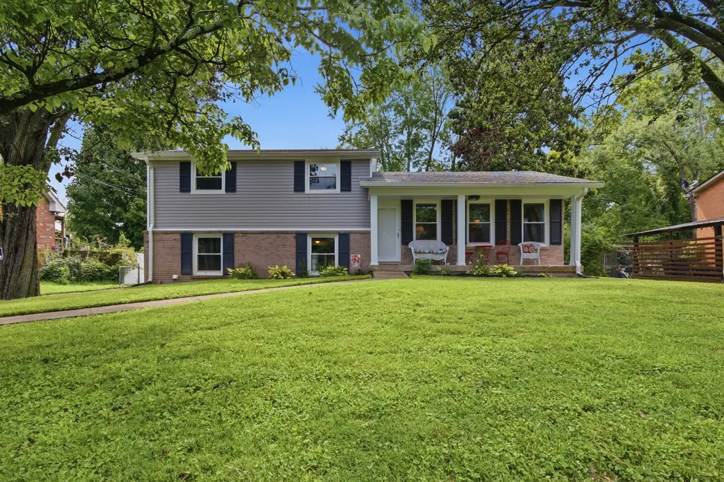 445 Harwell Drive Hermitage TN 37076