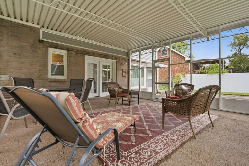 445 Harwell Drive Hermitage TN 37076