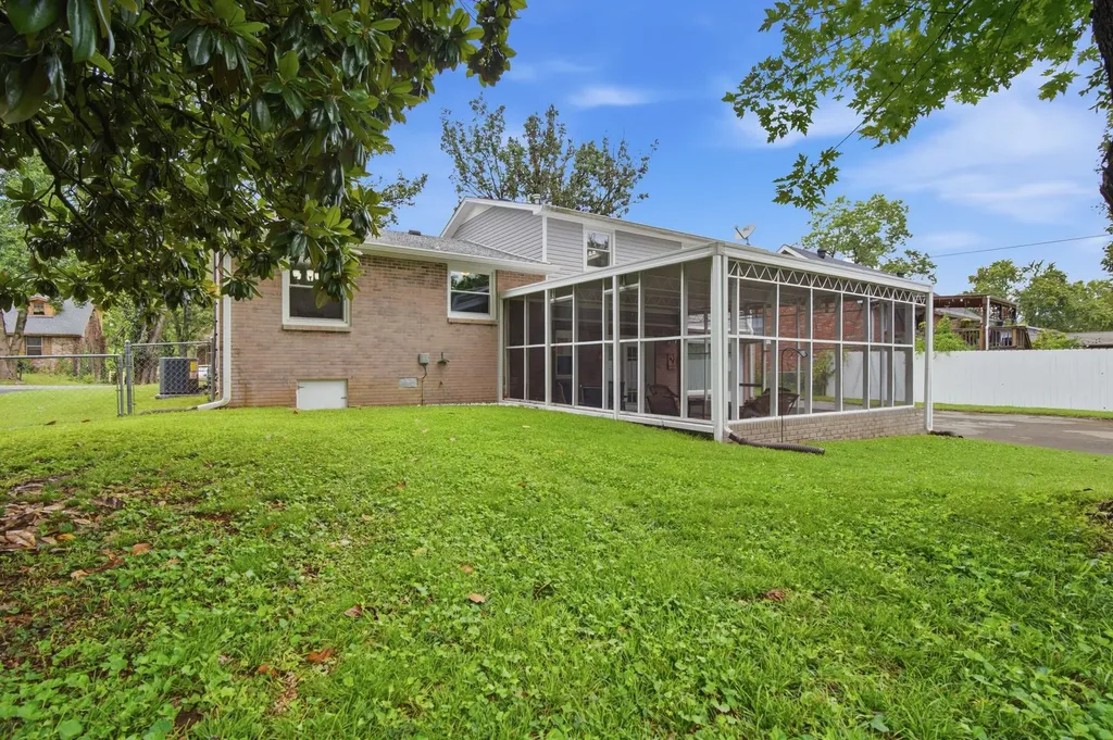 445 Harwell Drive Hermitage TN 37076