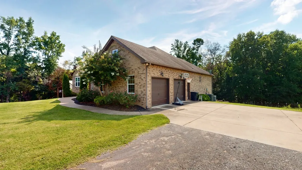 2780 Canoe Branch Road Lebanon TN 37087