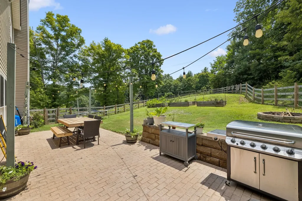 2060 Muddy Branch Road Clarksville TN 37043