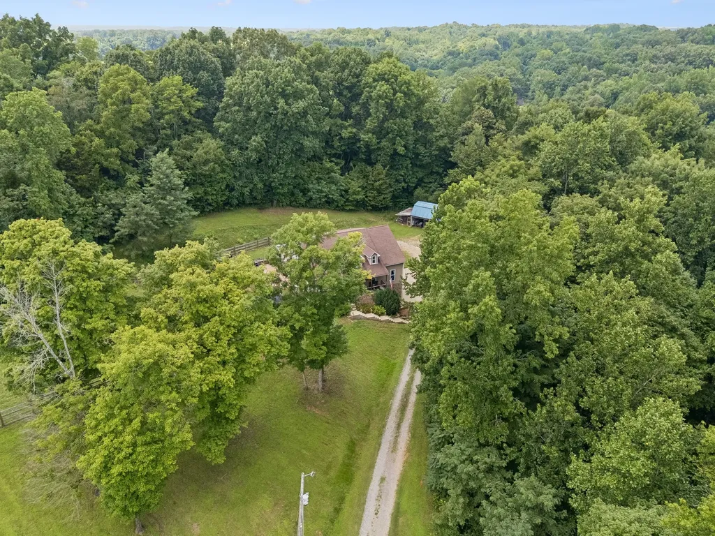 2060 Muddy Branch Road Clarksville TN 37043