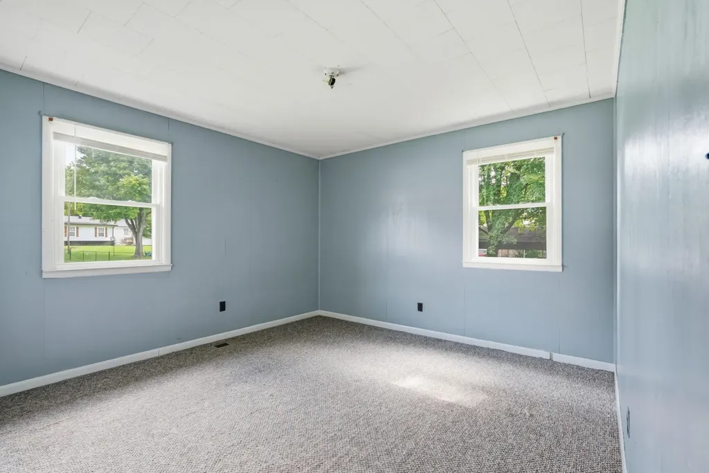 7 Thurman Drive Celina TN 38551