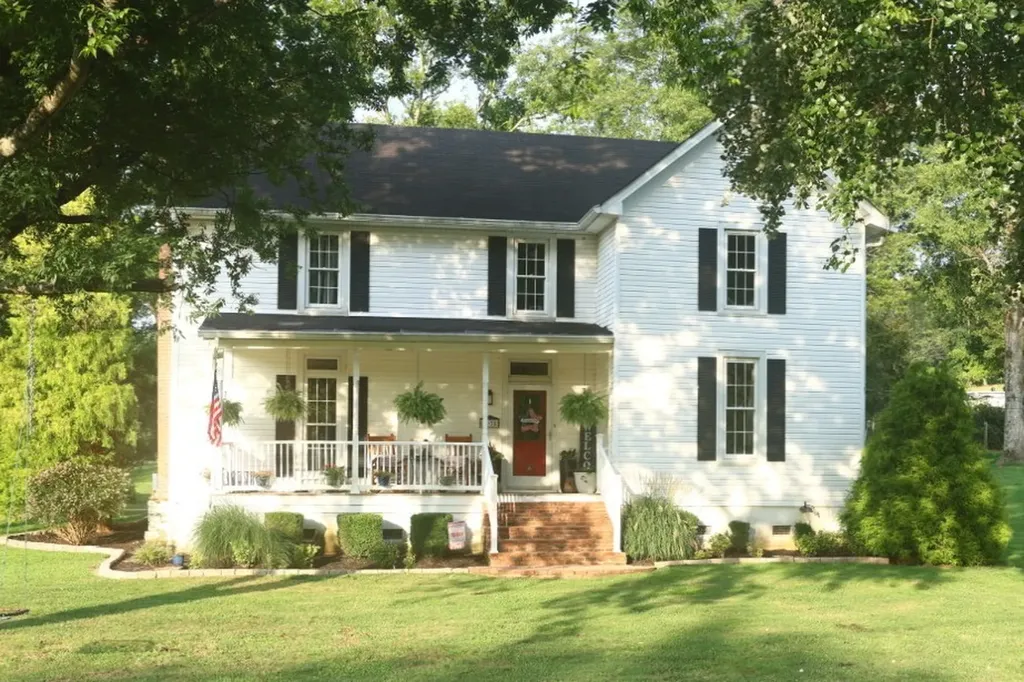 4935 Toll Dugger Road Culleoka TN 38451