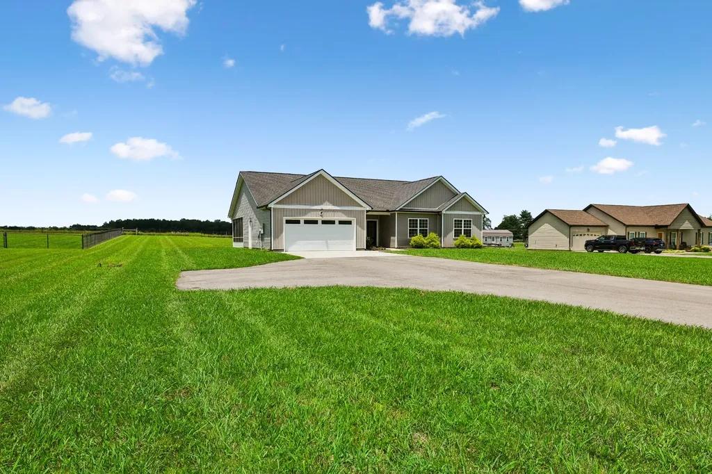 731 N Main Street Morrison TN 37357