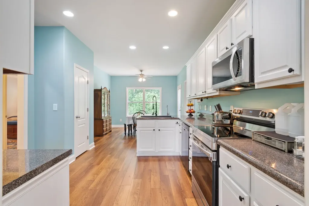 2030 Sparrow Street Spring Hill TN 37174
