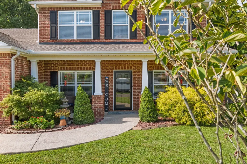 2030 Sparrow Street Spring Hill TN 37174