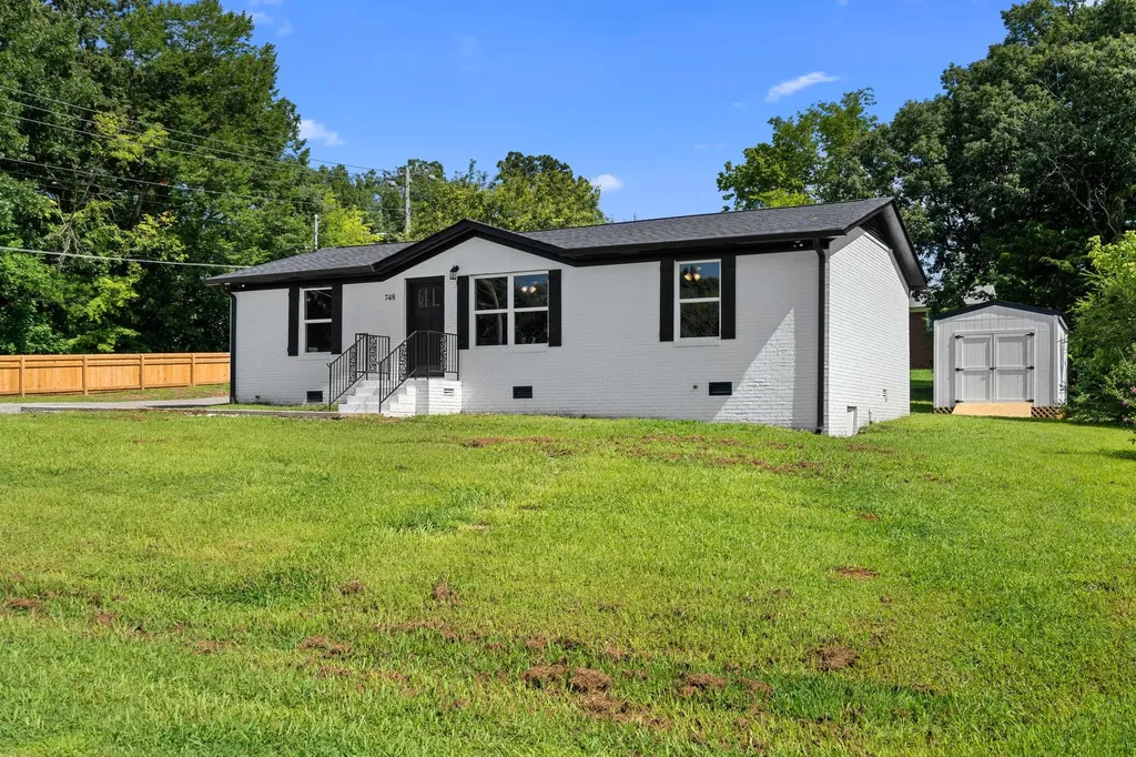 748 Crick Street Lewisburg TN 37091