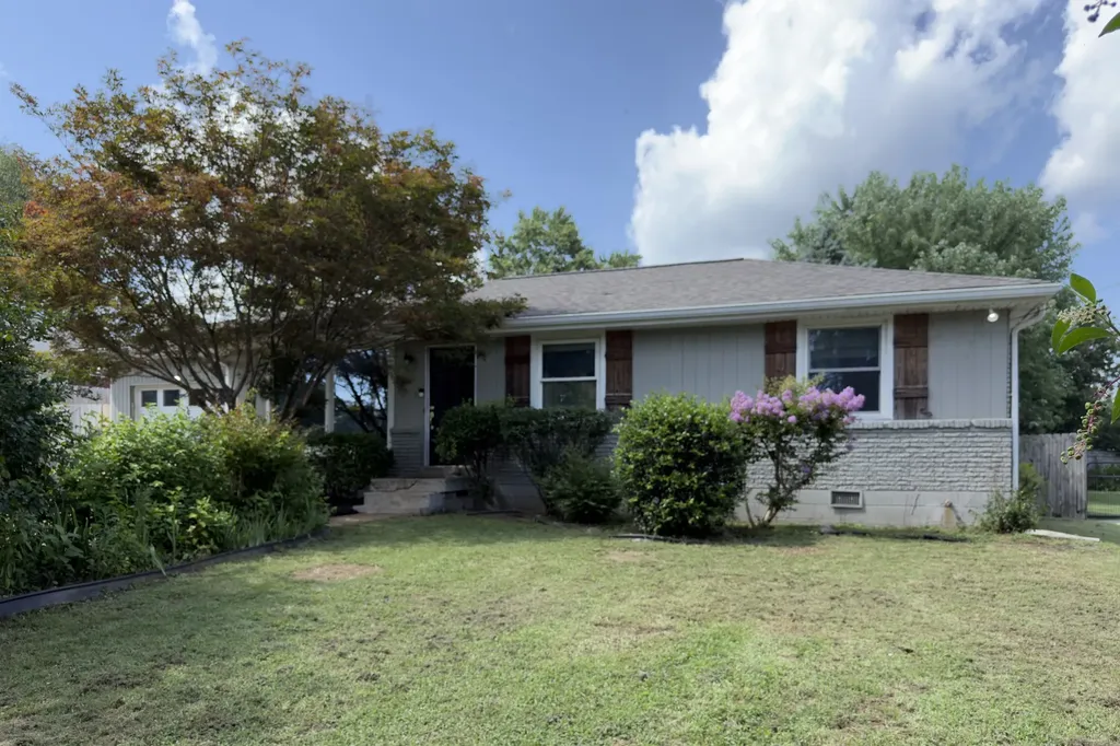 2896 Lyncrest Drive Nashville TN 37214