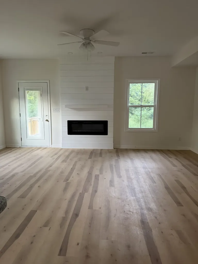 811 Gracey Avenue Clarksville TN 37040