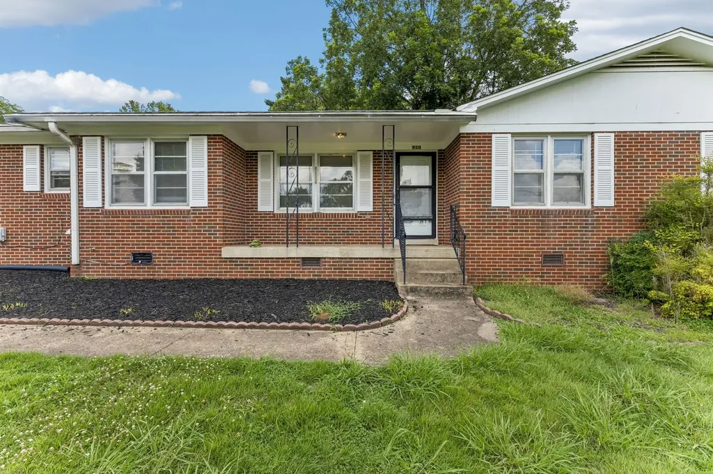 950 Fairlane Drive Lewisburg TN 37091