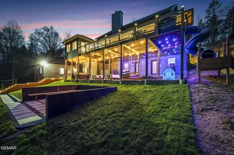 2210 Woodcock Trail Sevierville TN 37876