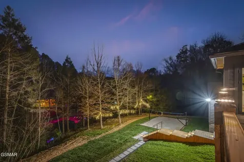 2210 Woodcock Trail Sevierville TN 37876