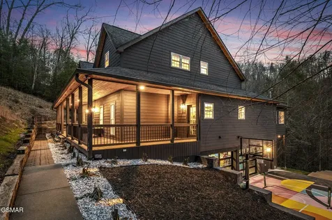 2210 Woodcock Trail Sevierville TN 37876
