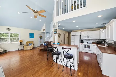 247 Featherfoot Parkway Loop Parsons TN 38363