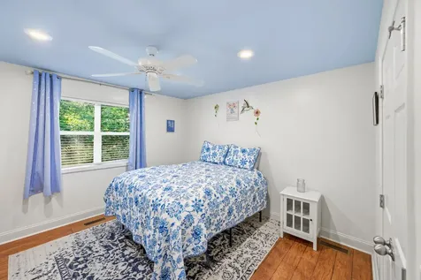 247 Featherfoot Parkway Loop Parsons TN 38363