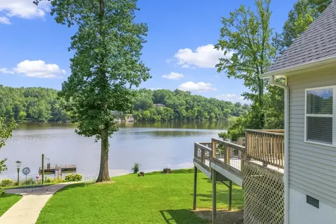 247 Featherfoot Parkway Loop Parsons TN 38363