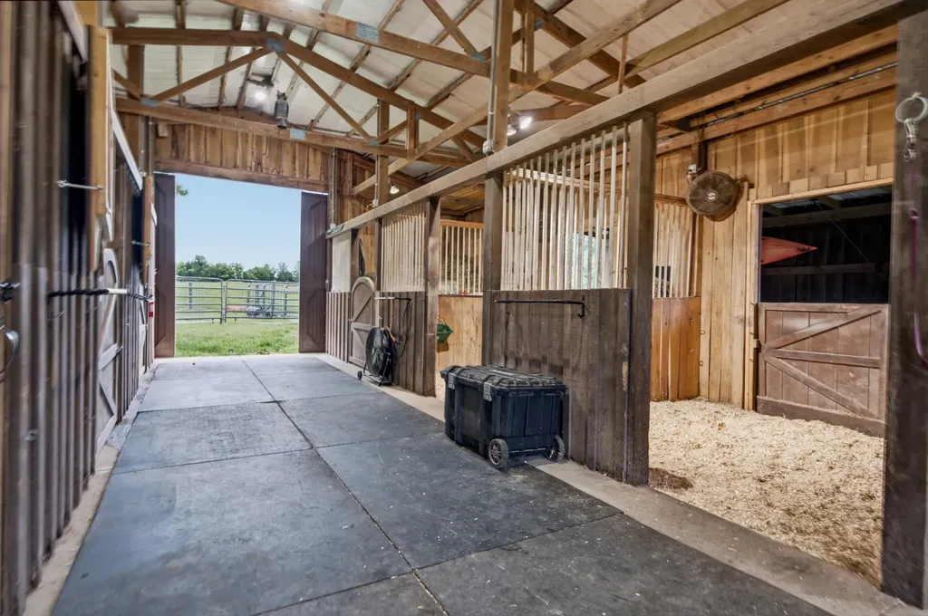 1038 Kansas Lane Gallatin TN 37066