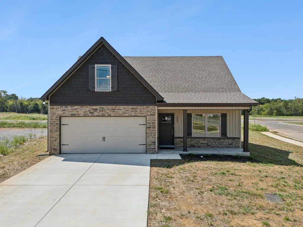 2902 Valley Farms Drive Christiana TN 37037