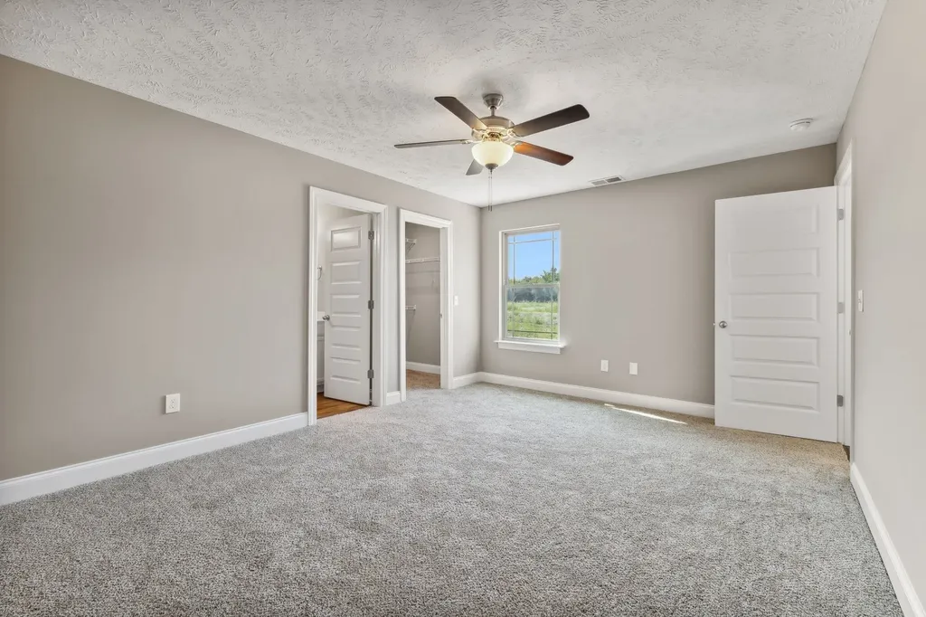 2902 Valley Farms Drive Christiana TN 37037