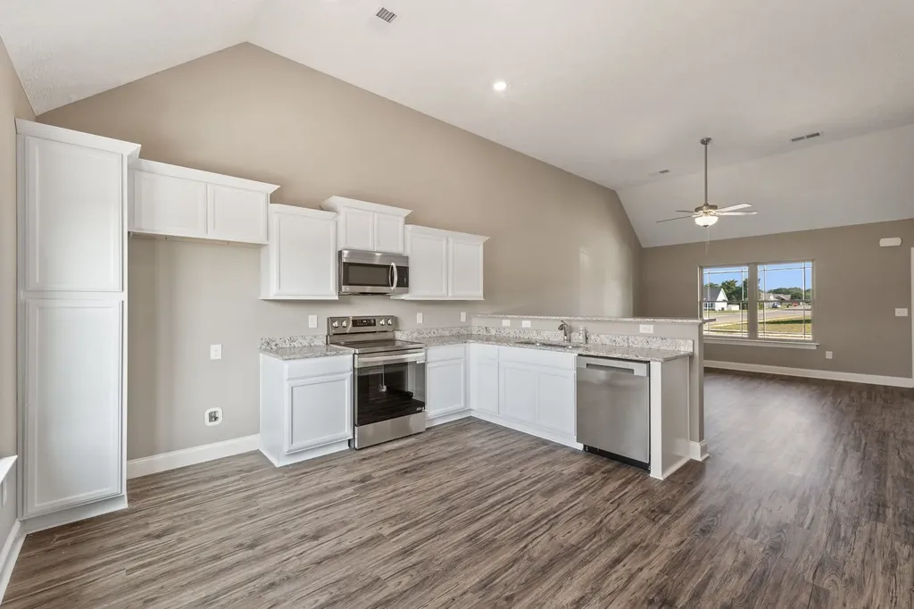 2902 Valley Farms Drive Christiana TN 37037