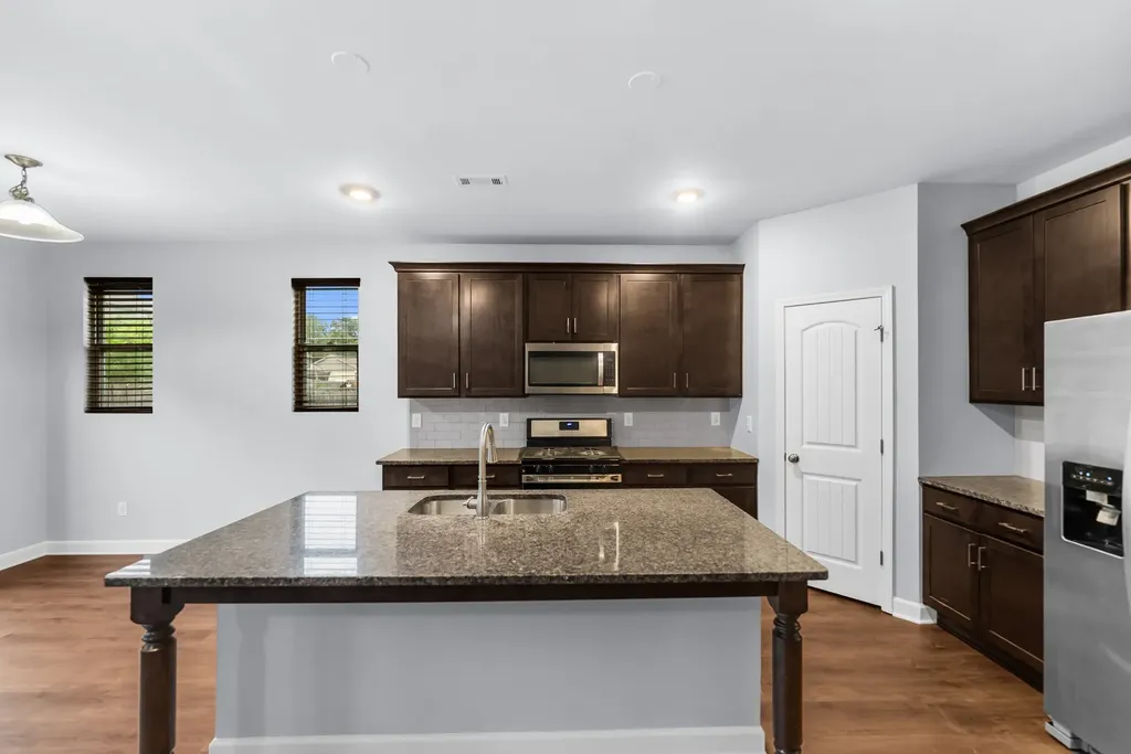 606 Green Meadow Lane Smyrna TN 37167