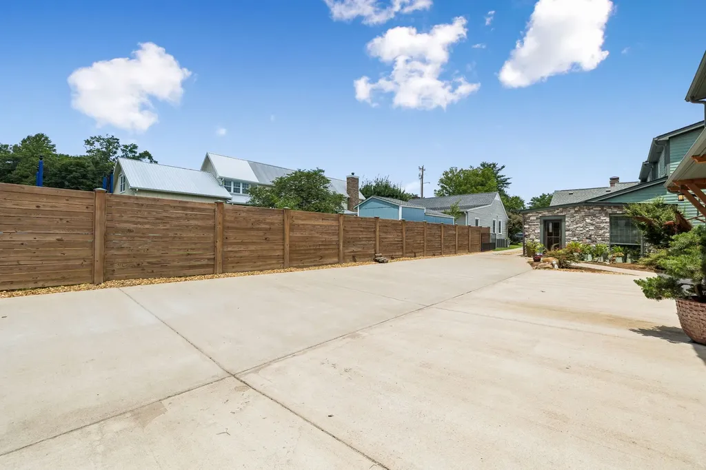 411 Battle Avenue Franklin TN 37064