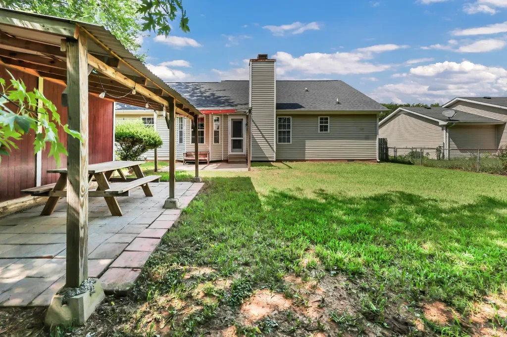 3230 N Senseney Circle Clarksville TN 37042