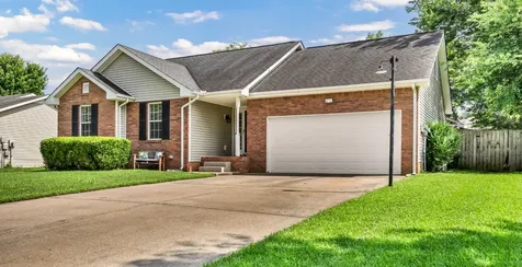 3230 N Senseney Circle Clarksville TN 37042