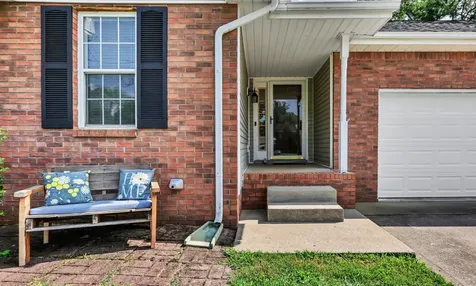 3230 N Senseney Circle Clarksville TN 37042