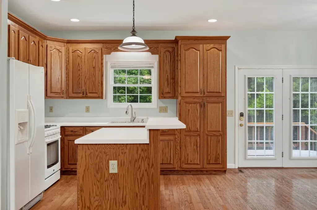308 Ponder Road Smithville TN 37166