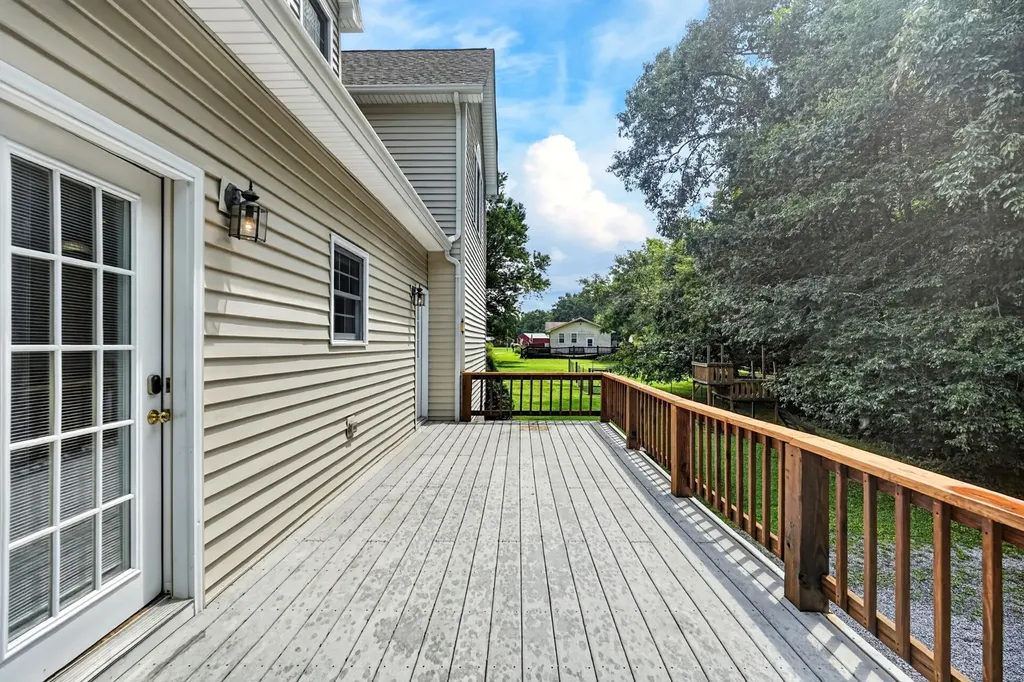 308 Ponder Road Smithville TN 37166