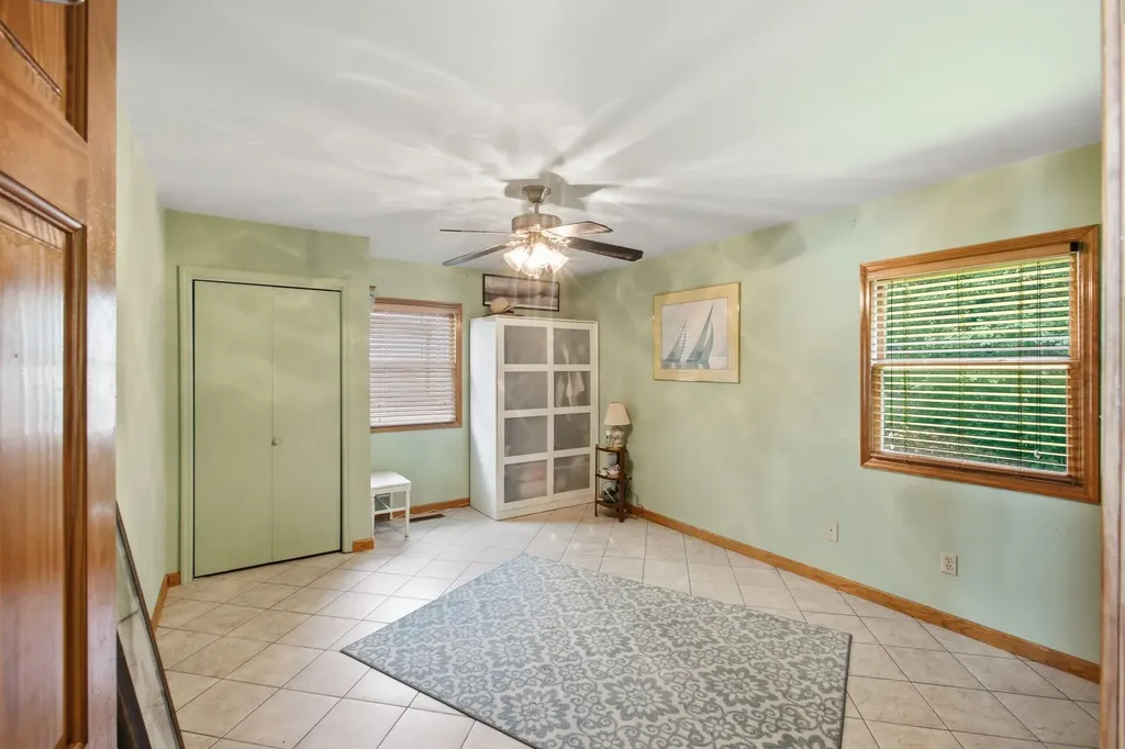 421 Bluff Point Lane Waverly TN 37185