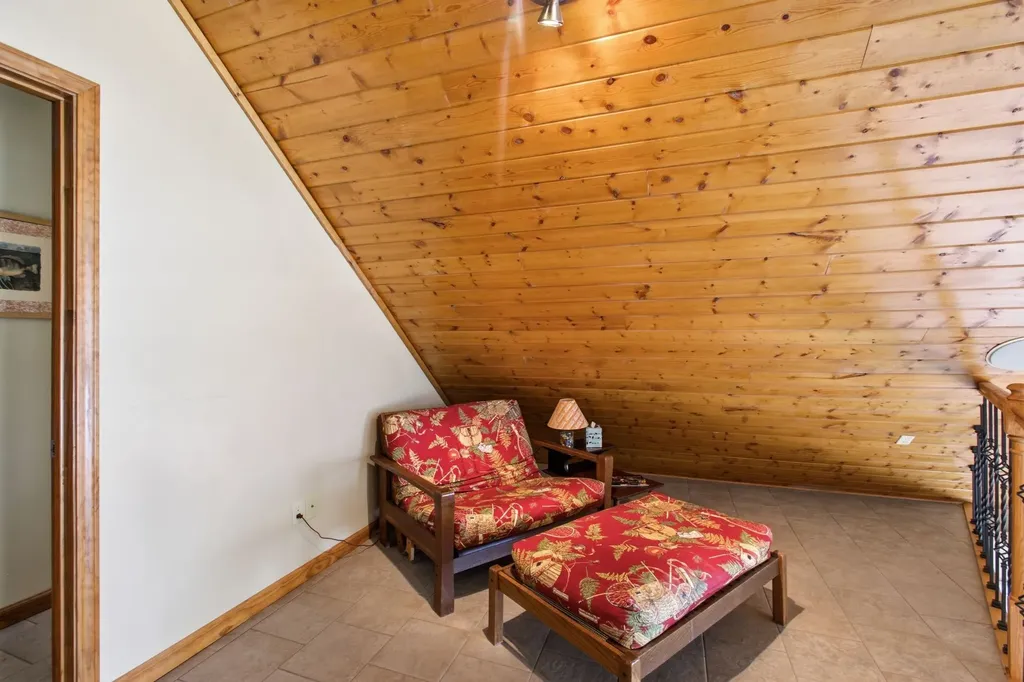 421 Bluff Point Lane Waverly TN 37185