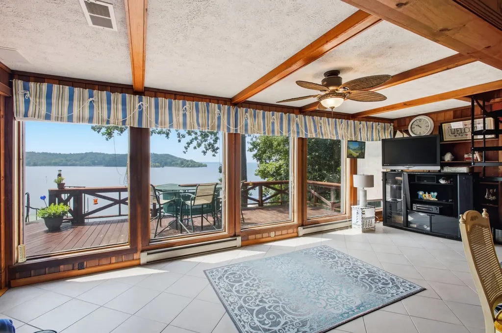 421 Bluff Point Lane Waverly TN 37185