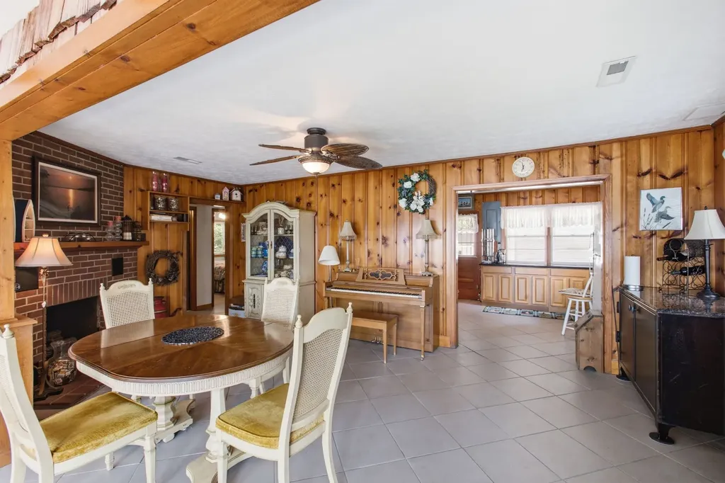 421 Bluff Point Lane Waverly TN 37185