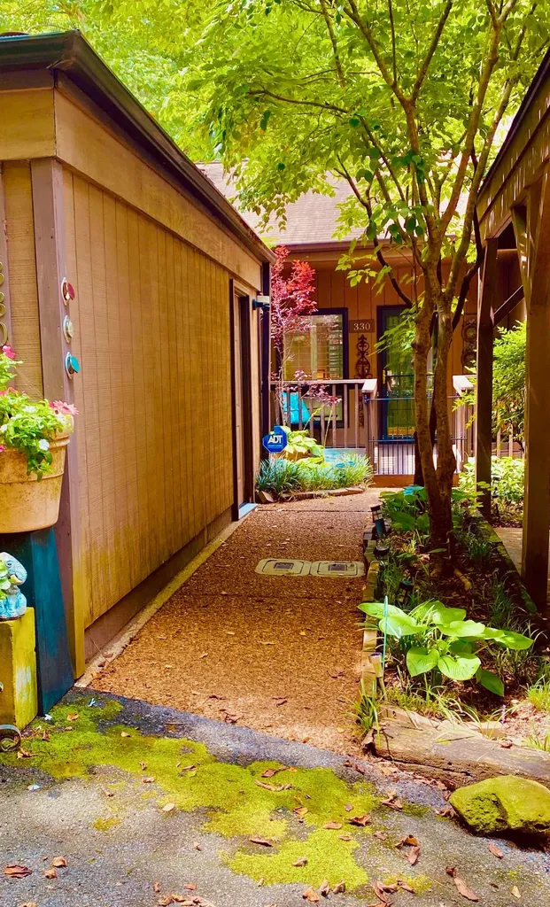 330 Chimney Hill Nashville TN 37221