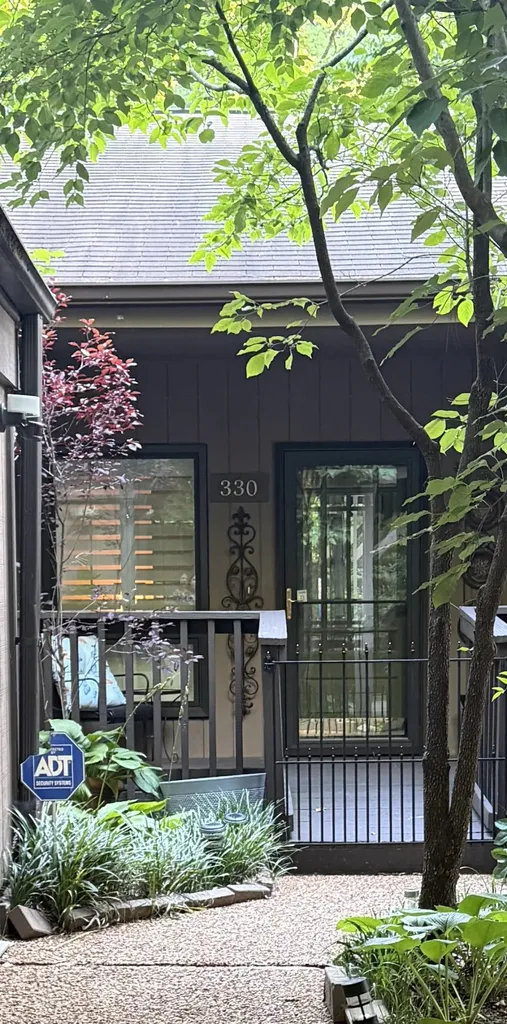 330 Chimney Hill Nashville TN 37221