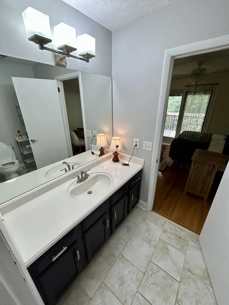 330 Chimney Hill Nashville TN 37221