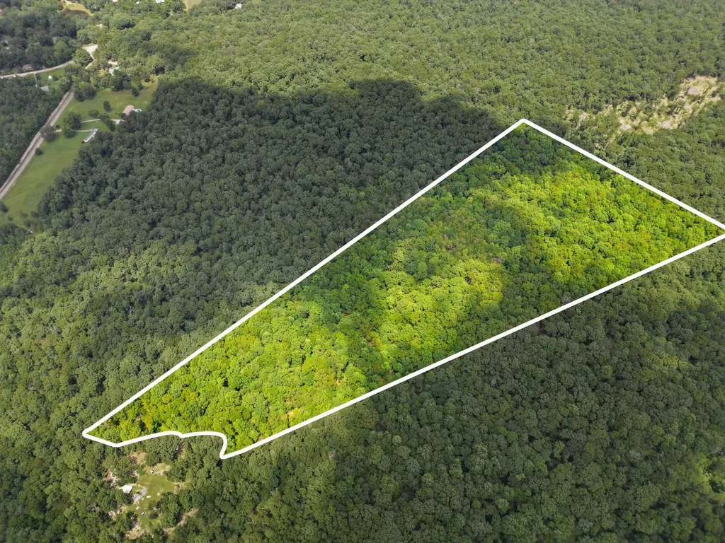 0 Indian Trail Circle Nunnelly TN 37137
