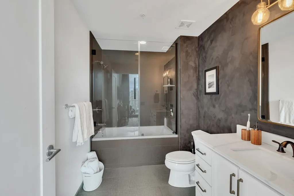1212 Laurel Street Nashville TN 37203
