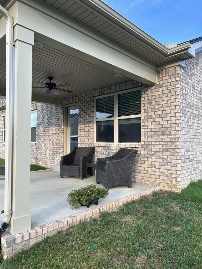 208 Watershed Court Ashland City TN 37015