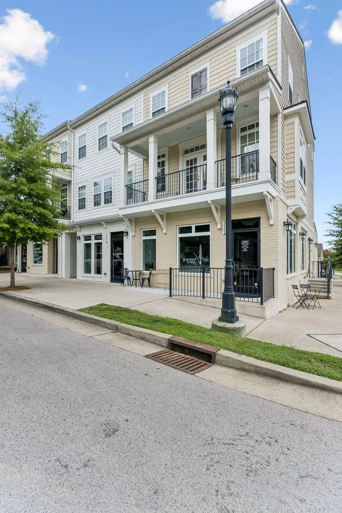 2008 Oak Trail Drive Nolensville TN 37135