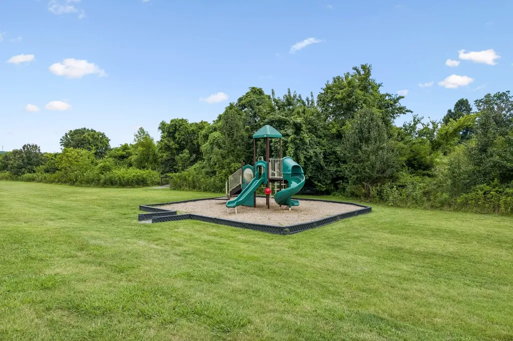 2008 Oak Trail Drive Nolensville TN 37135