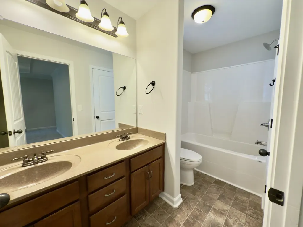 638 Hidden Valley Drive Clarksville TN 37040