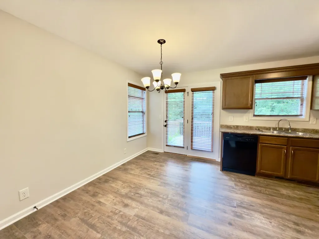 638 Hidden Valley Drive Clarksville TN 37040