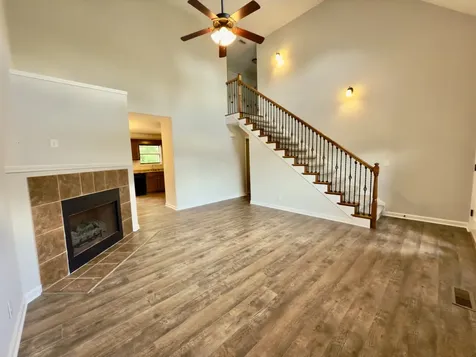 638 Hidden Valley Drive Clarksville TN 37040