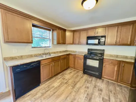 638 Hidden Valley Drive Clarksville TN 37040